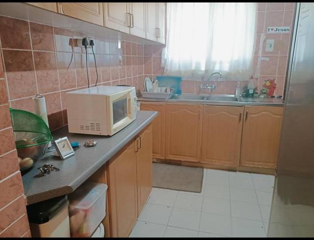 3 BEDROOM HOUSE FOR SALE IN WYEBANK